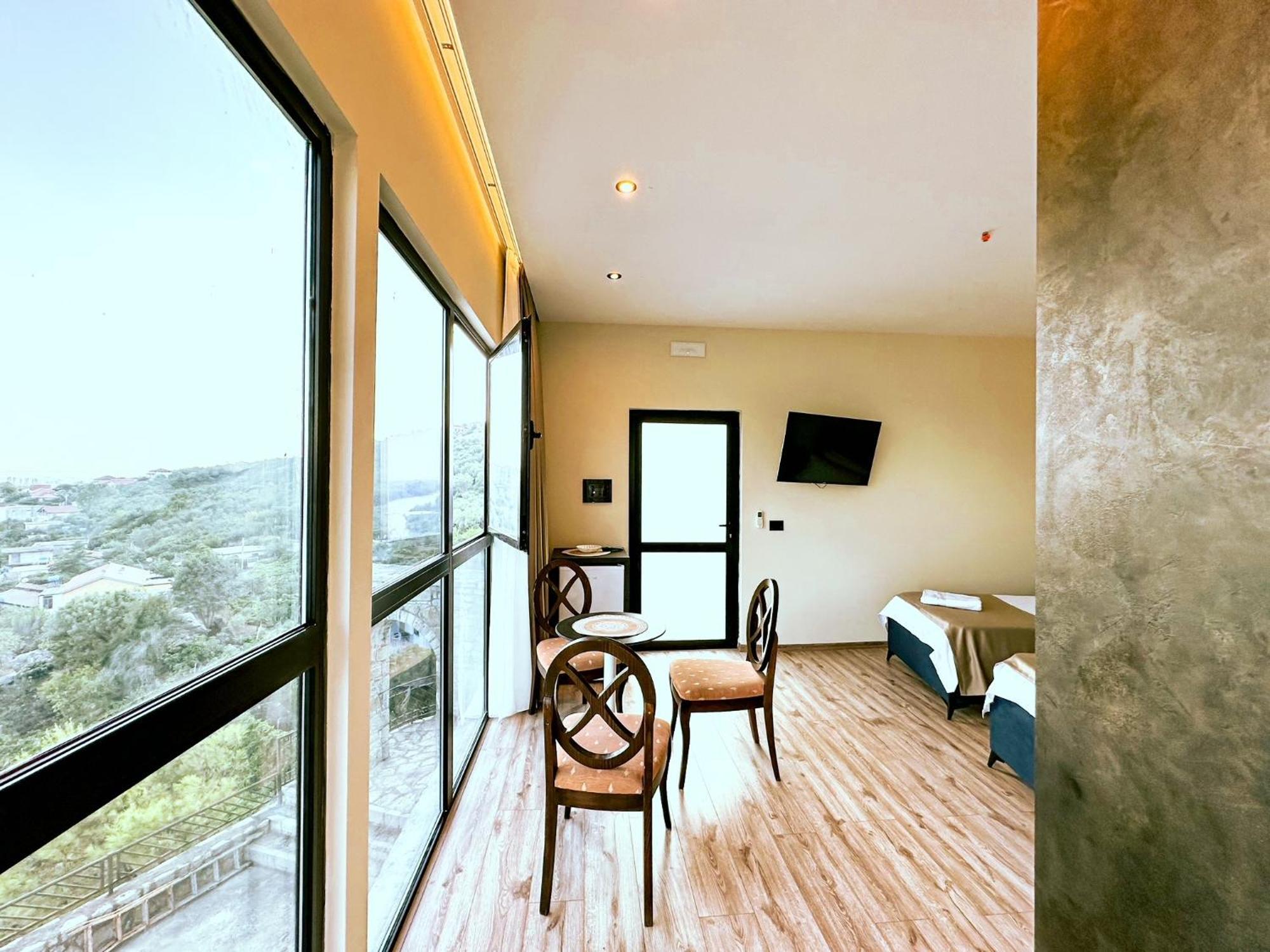 Hotel Iliria Canaj Экстерьер фото