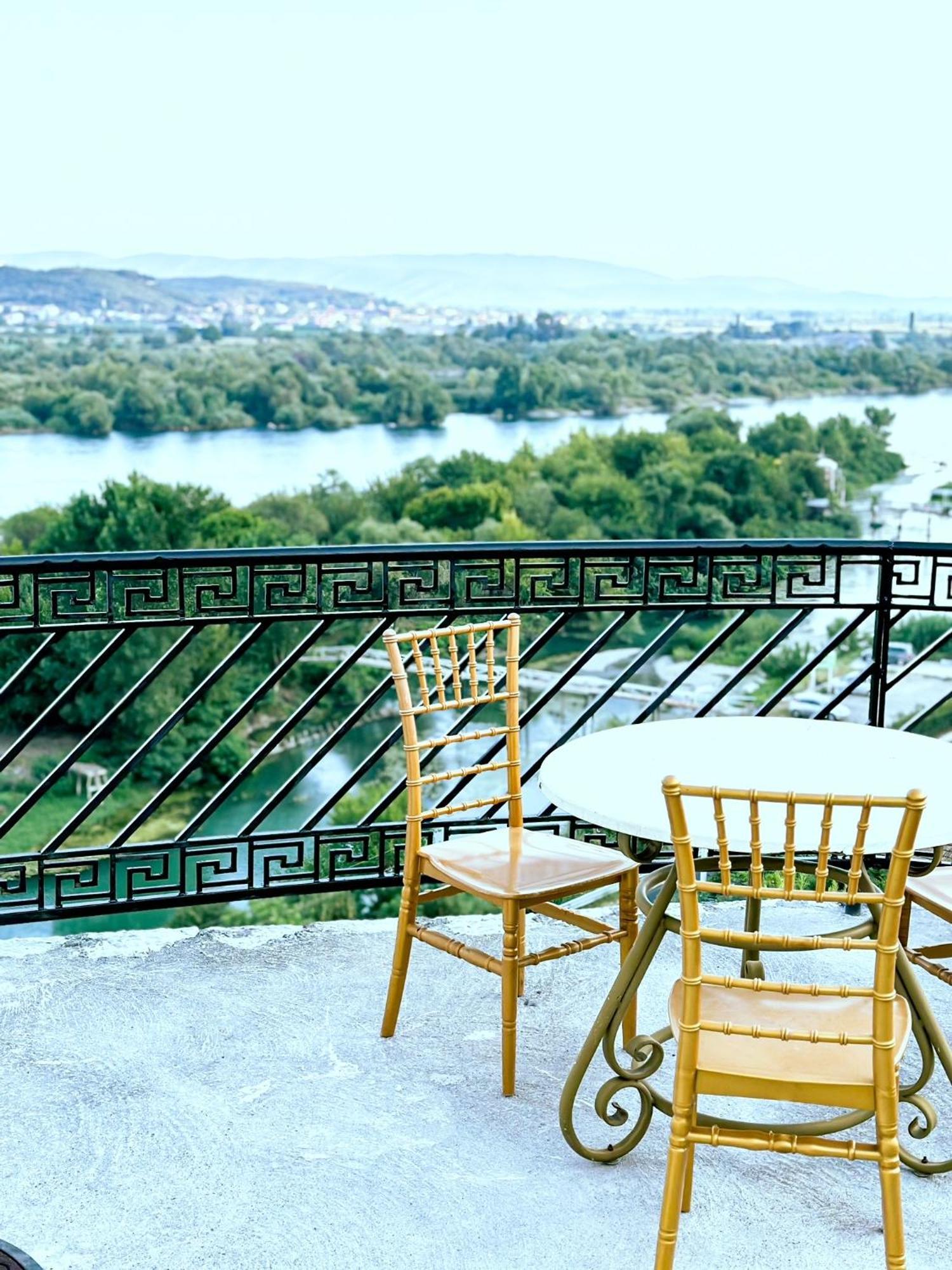 Hotel Iliria Canaj Экстерьер фото